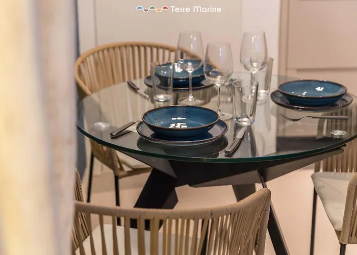 Blue Perlage, Terre Marine