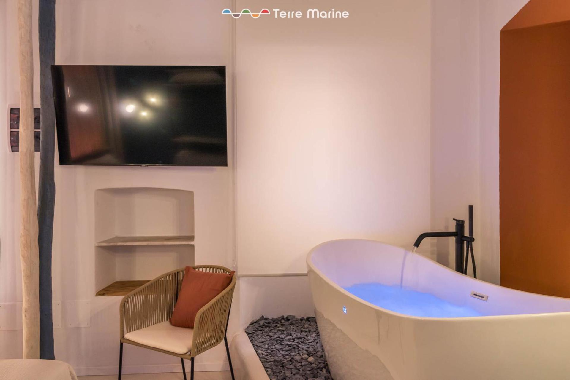Blue Perlage, Terre Marine *